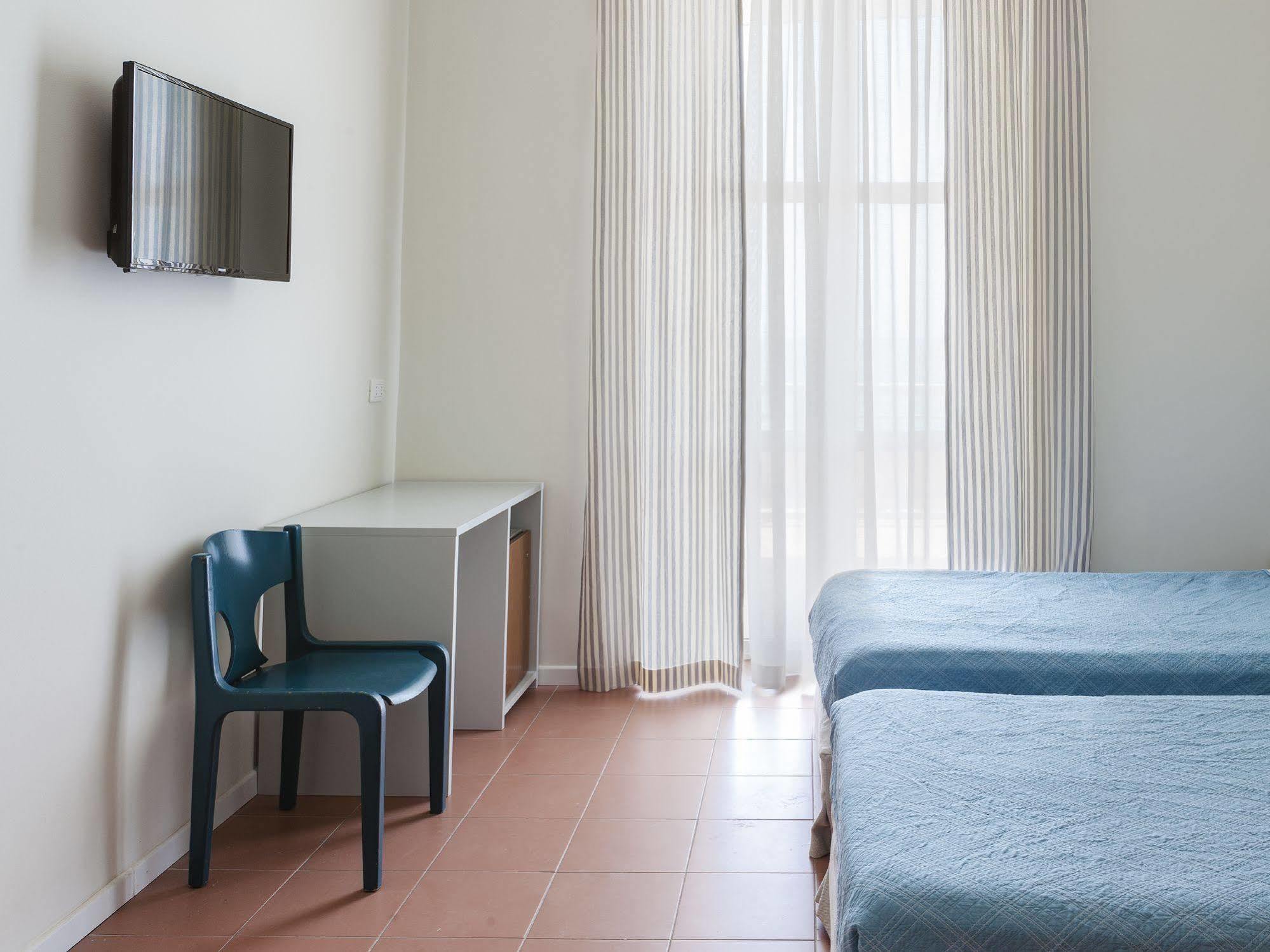 Riviera Hotel 3*